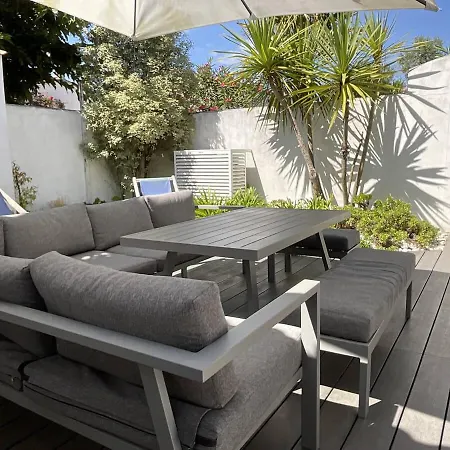 Family Fun, Beach, Biking And Relaxation La Couarde-sur-Mer