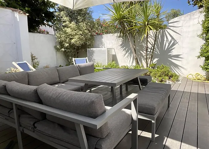 Family Fun, Beach, Biking And Relaxation La Couarde-sur-Mer